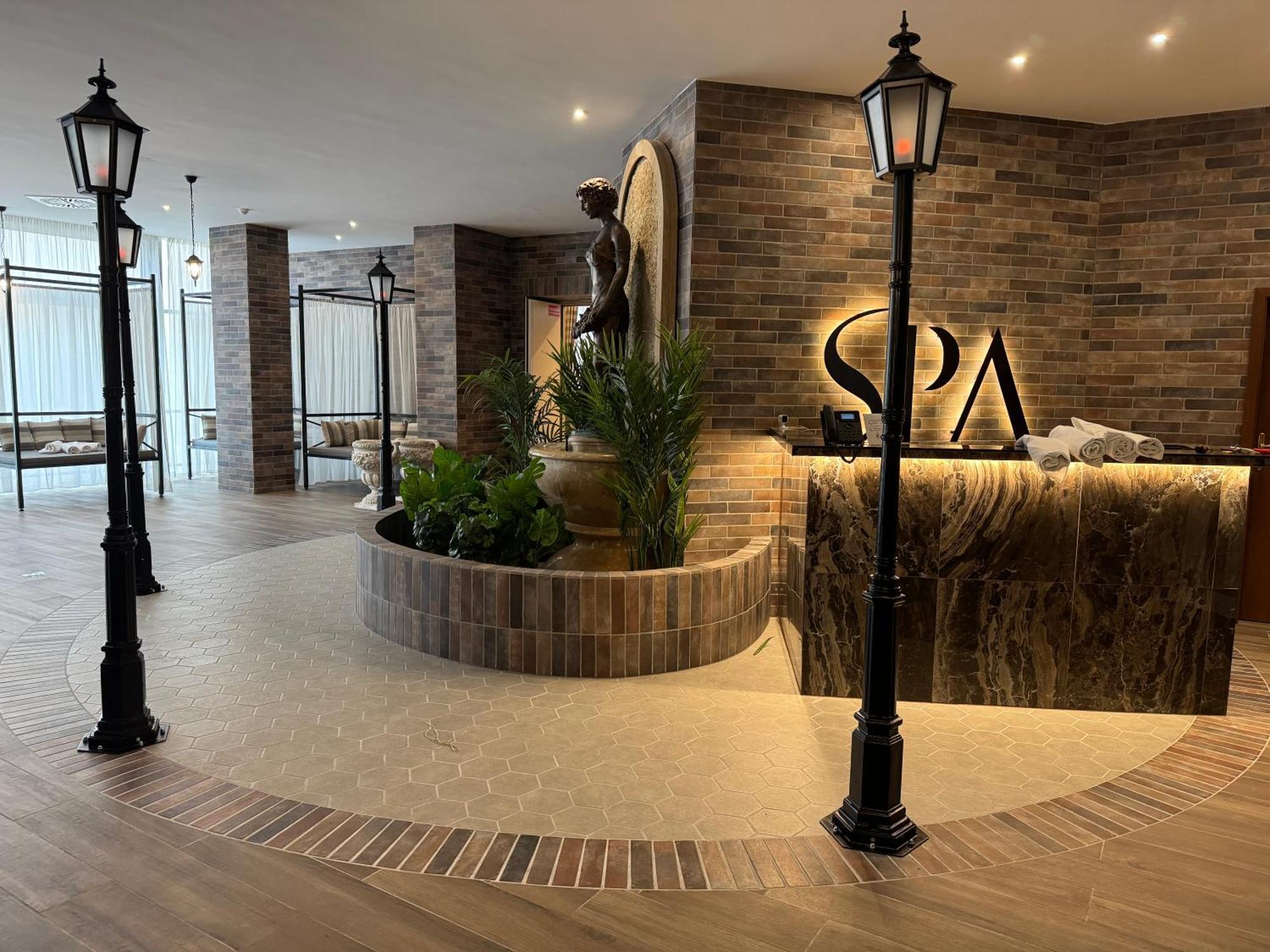 Pannonia 1893 Premium Hotel Sopron Ngoại thất bức ảnh