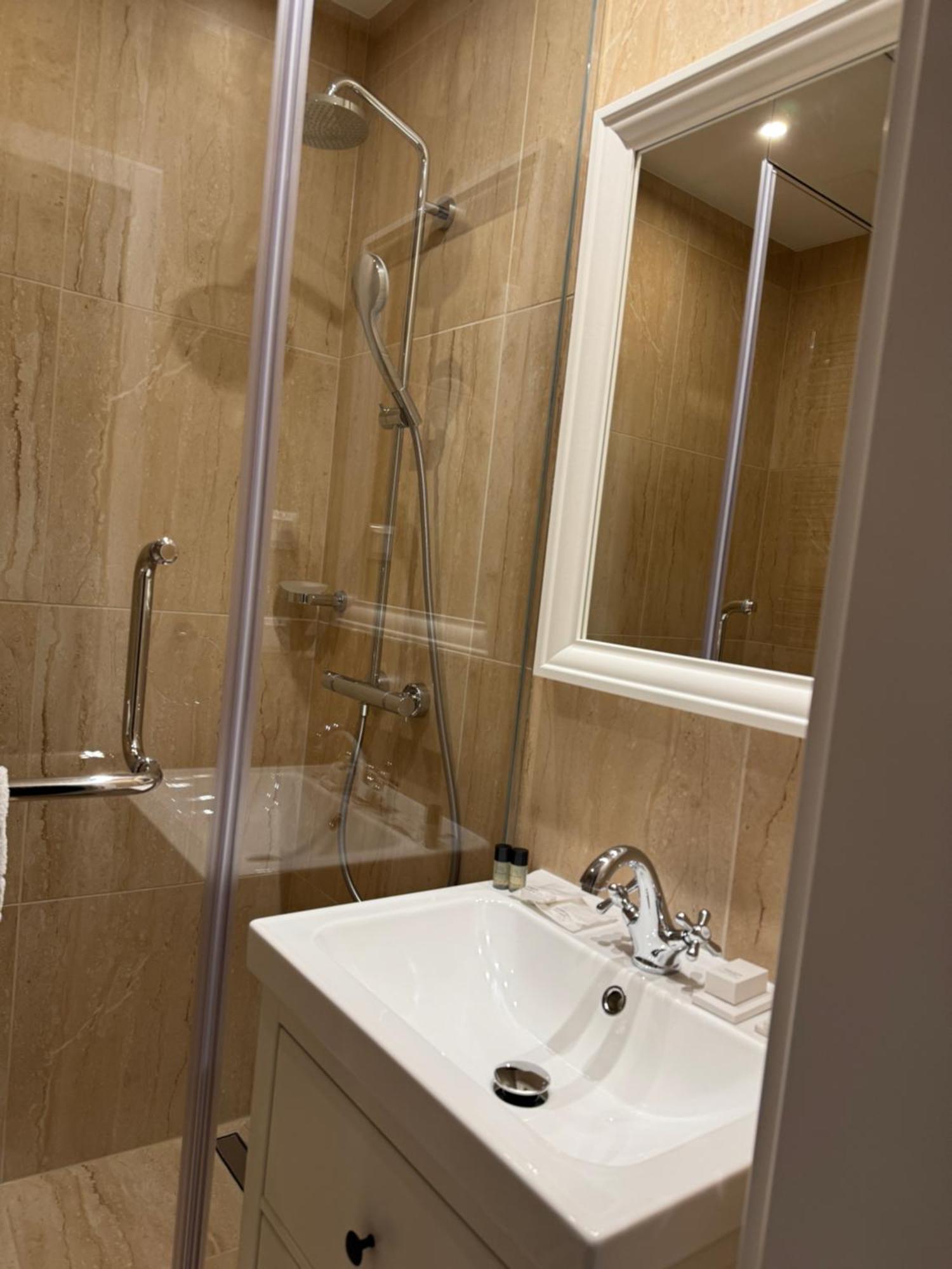 Pannonia 1893 Premium Hotel Sopron Ngoại thất bức ảnh